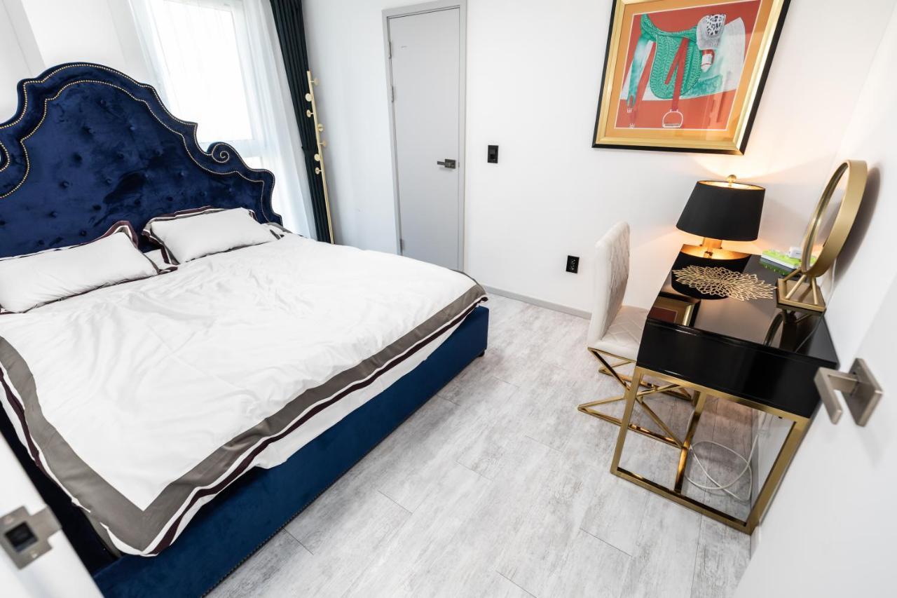 La Vie Est Belle Hotel Инчон Екстериор снимка