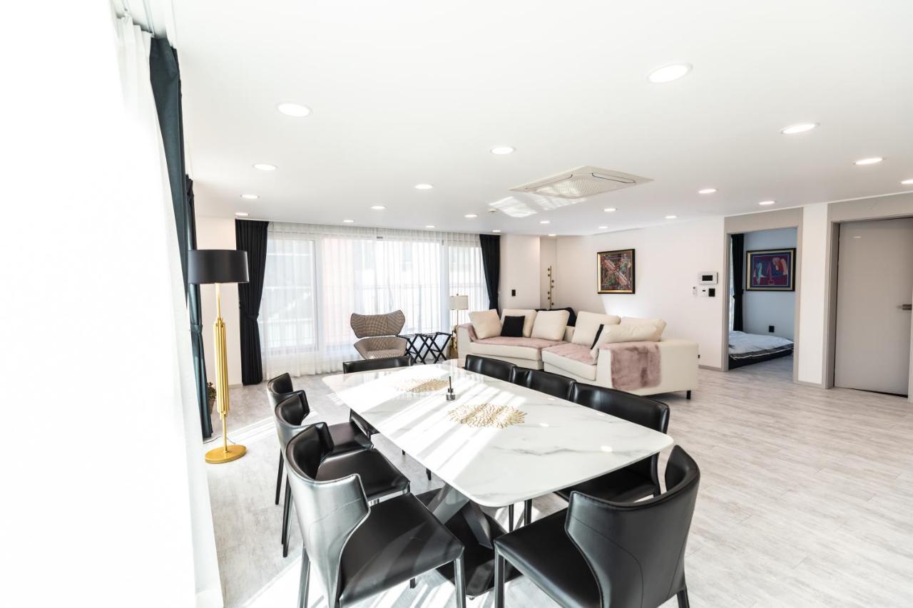 La Vie Est Belle Hotel Инчон Екстериор снимка